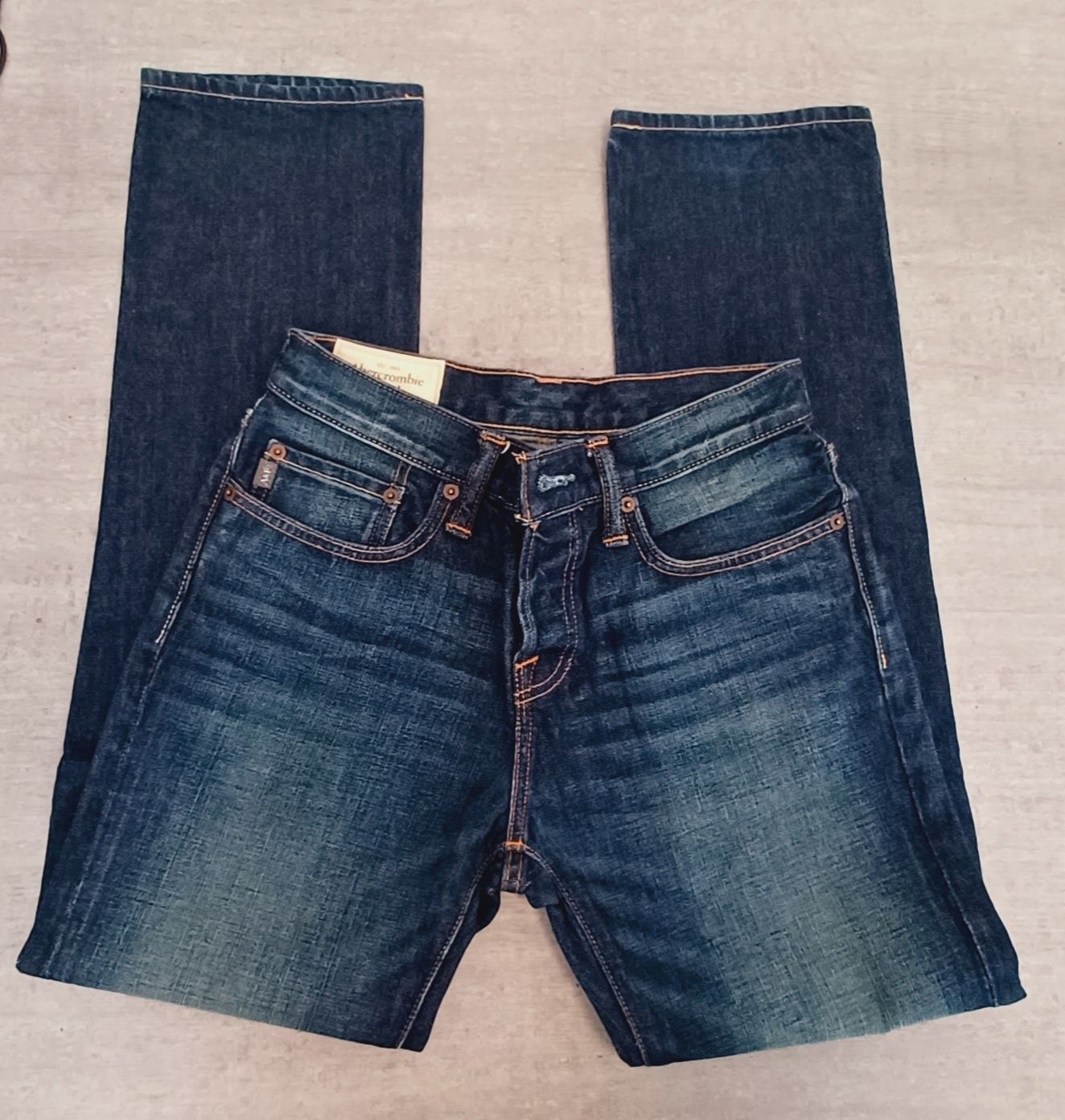 Spodnie jeansowe Abercrombie & Fitch W28 L30