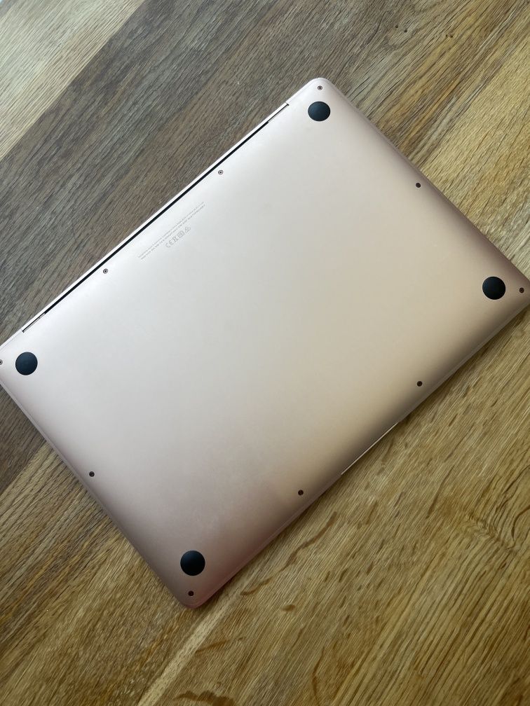 Macbook air M1 2020 8/256