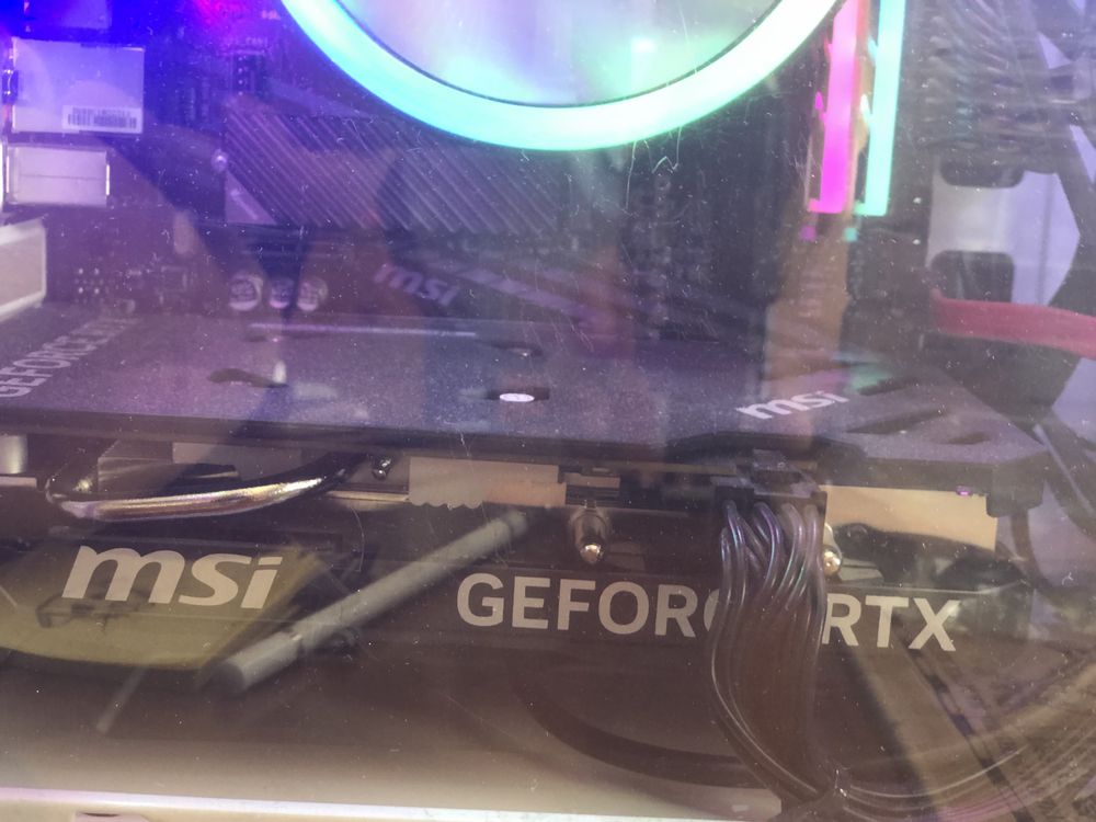 Grafica RTX 4060 MSI Ventus 2X 8GB