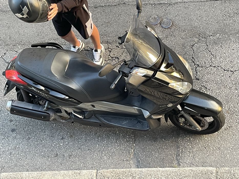 Moto yamaha xmax 125c