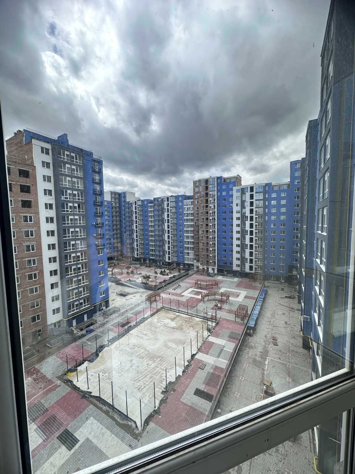 Продаж  однокімнатної квартири у центрі Івано-Франківська  ЖК Княгинин
