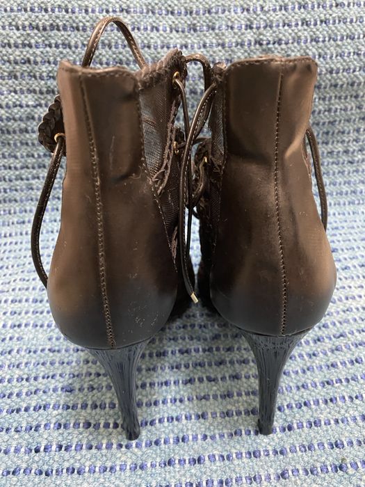 Sapato amarração s.e.x.y. Lara mulher senhora brasil