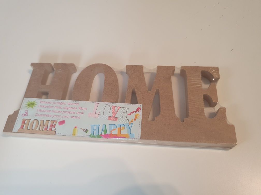 Napis home z mdf.