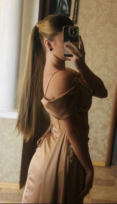 Продам сукню, вечірня , випускна