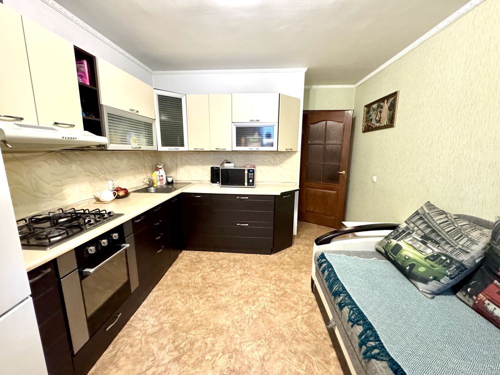 Продаж 1-кімнатна квартира жк Петрівське Теплична 38