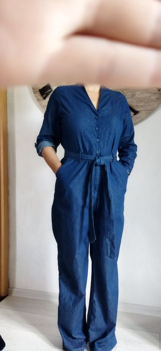 Джинсовый комбинезон палаццо