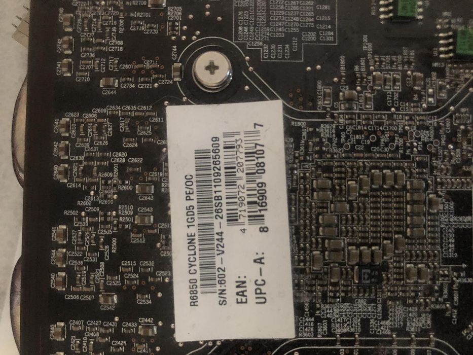 Видеокарта MSI Radeon R6850 Cyclone 1GB 128bit