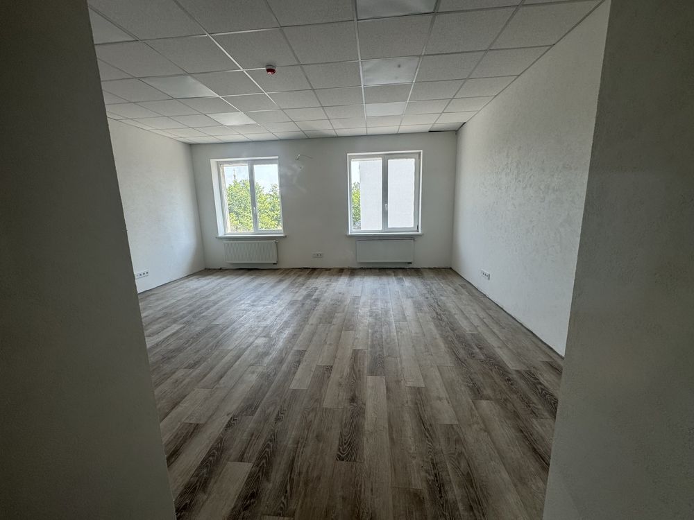 Продааж комерційного приміщення в Центрі міста