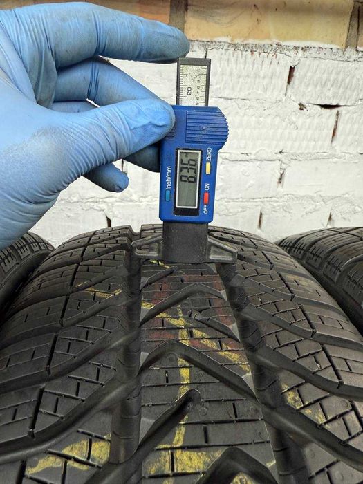 Зимові шини б/у 195/55 R17 Pirelli Winter210 Snowcontrol Serie3 (8042)