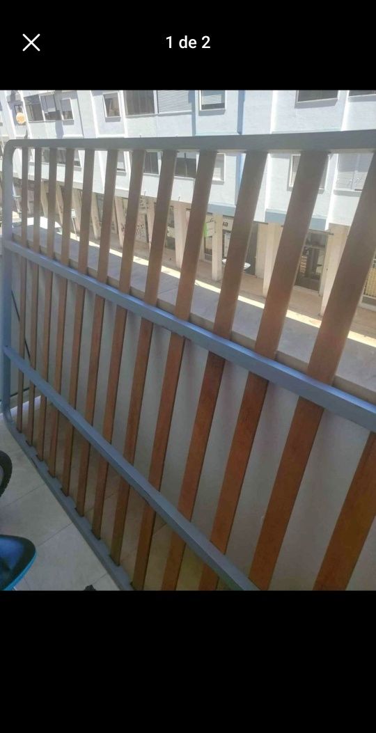 Vendo cama de casal  com ou sem  colchão