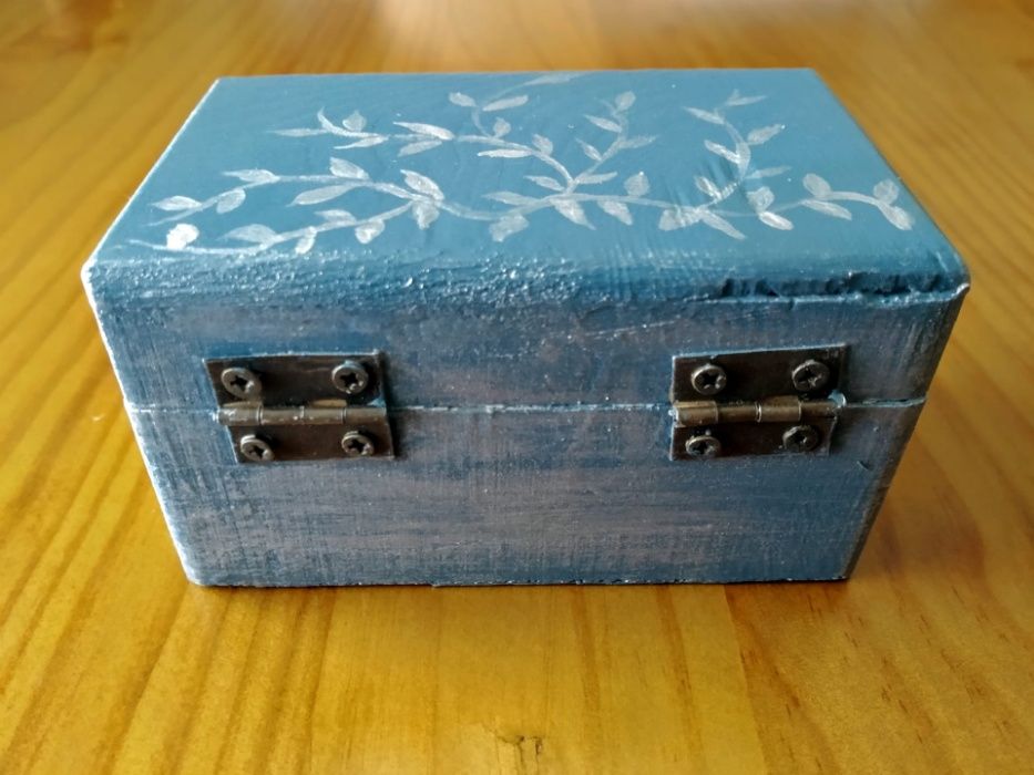 (NOVA, PORTES GRÁTIS) Caixa de Madeira Pintada à Mão - Azul e Prateado
