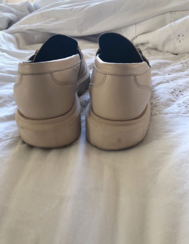 Mokasyny beżowe Massimo Dutti 38