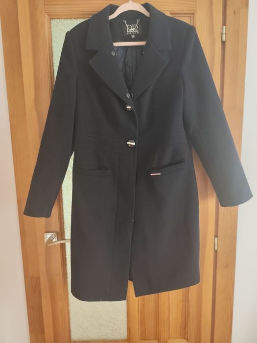 Зимове кашемірове пальто