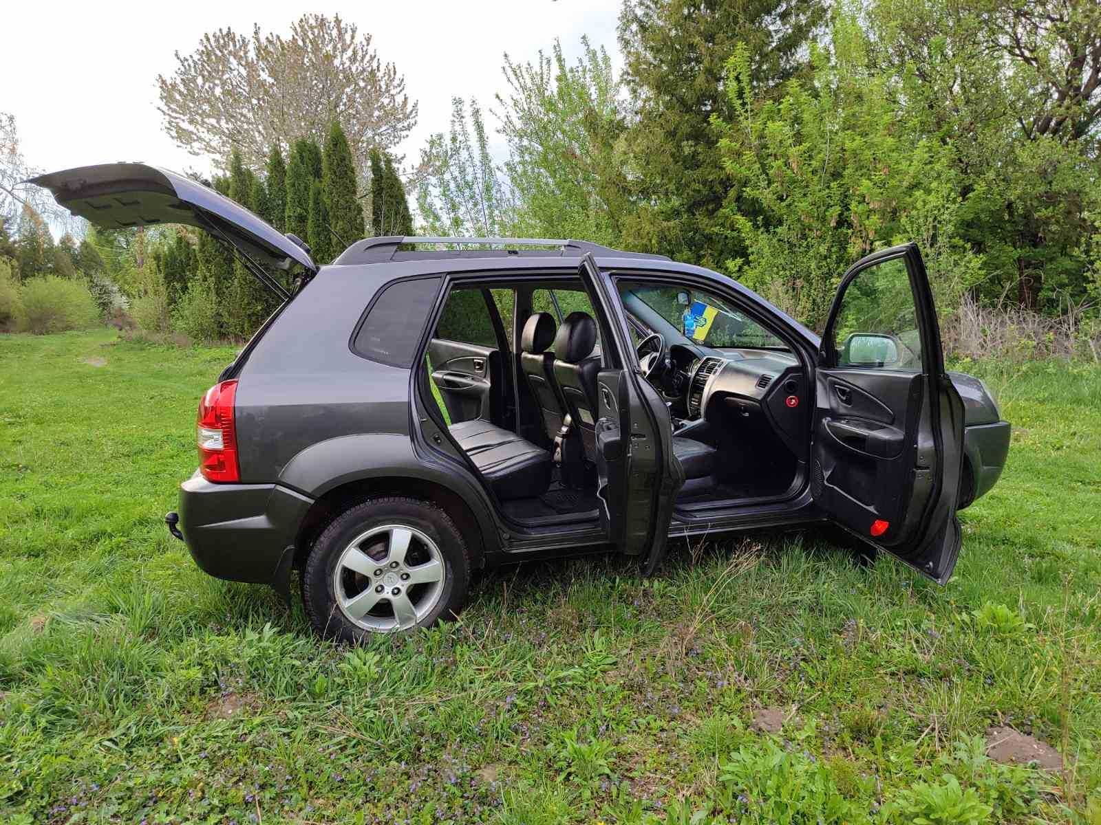 Hyundai Tucson 2.0 Дизель.