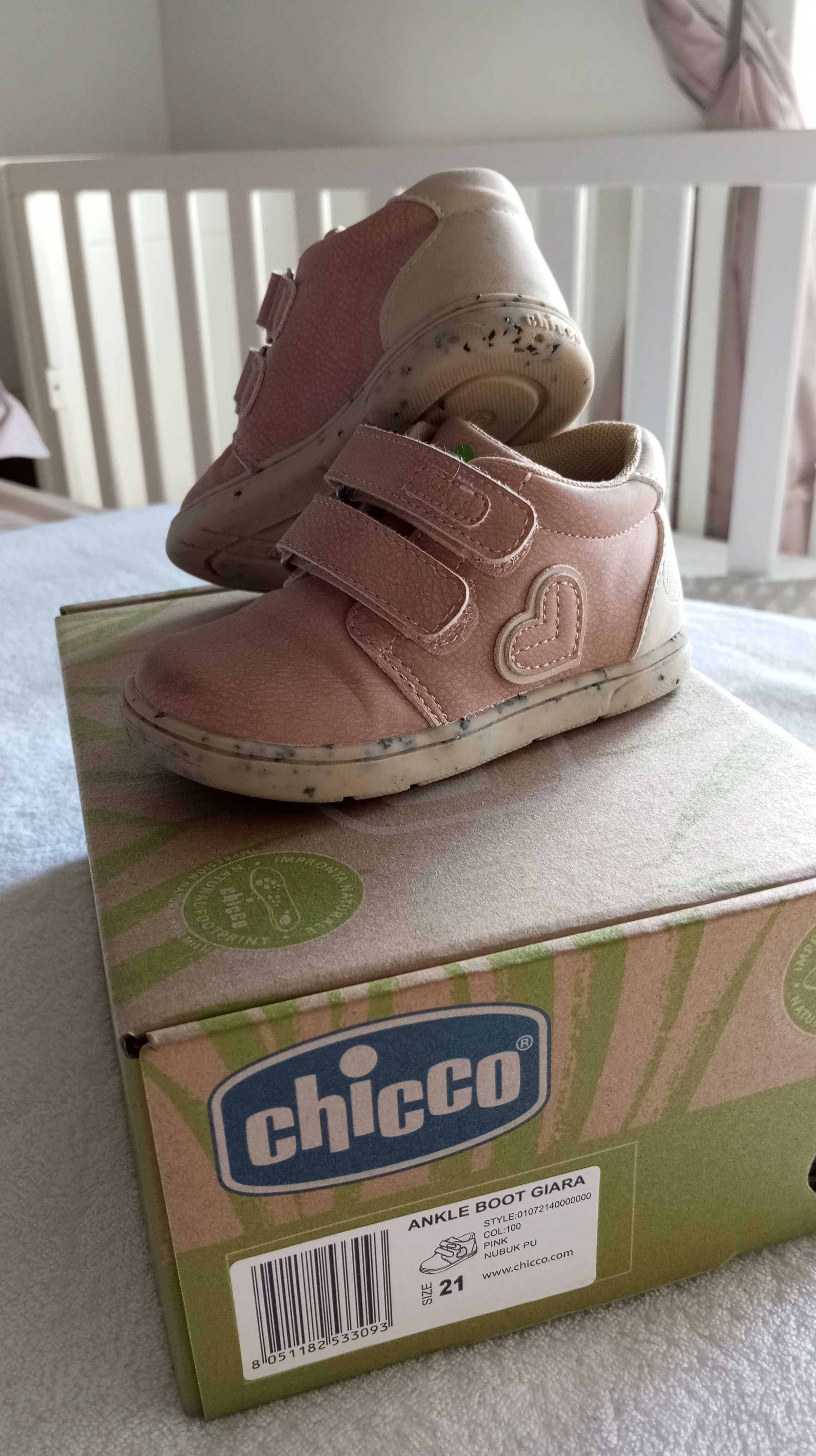 Sapatos Chicco tamanho 21