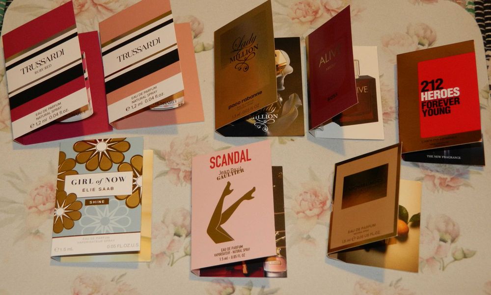 Лот набір мініатюр люксових ароматів жіночих