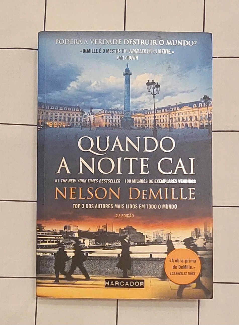 Portes grátis.      (Oferta 25% - 2° livro)