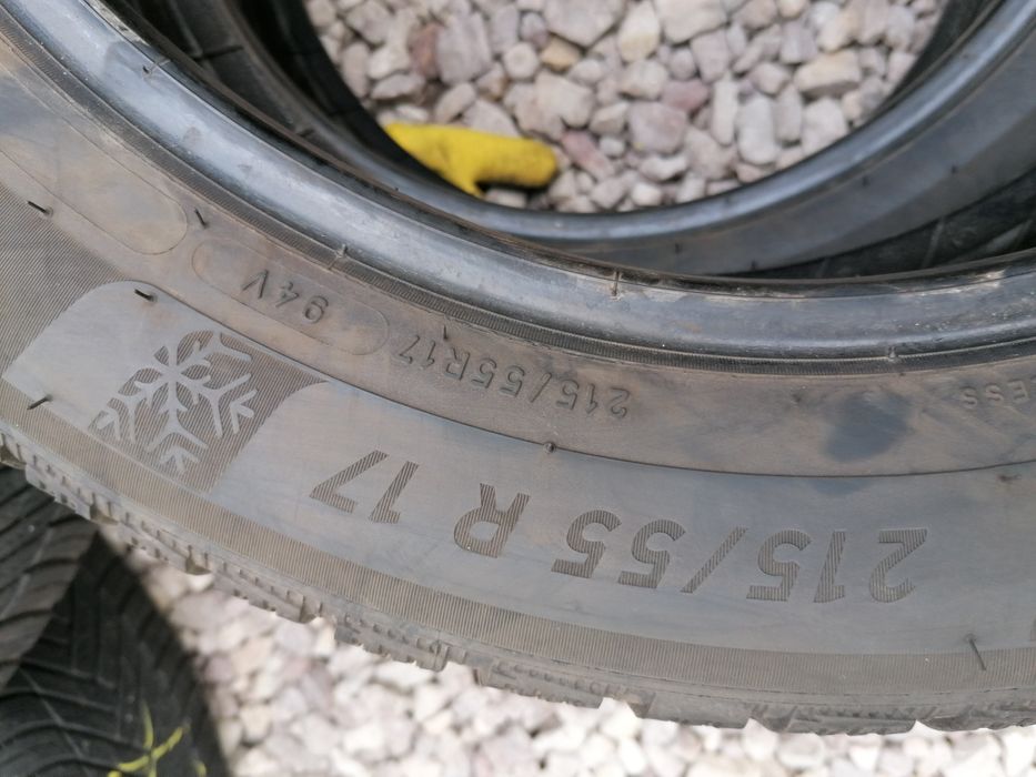 215/55/17 Michelin 2022 rok zimowe