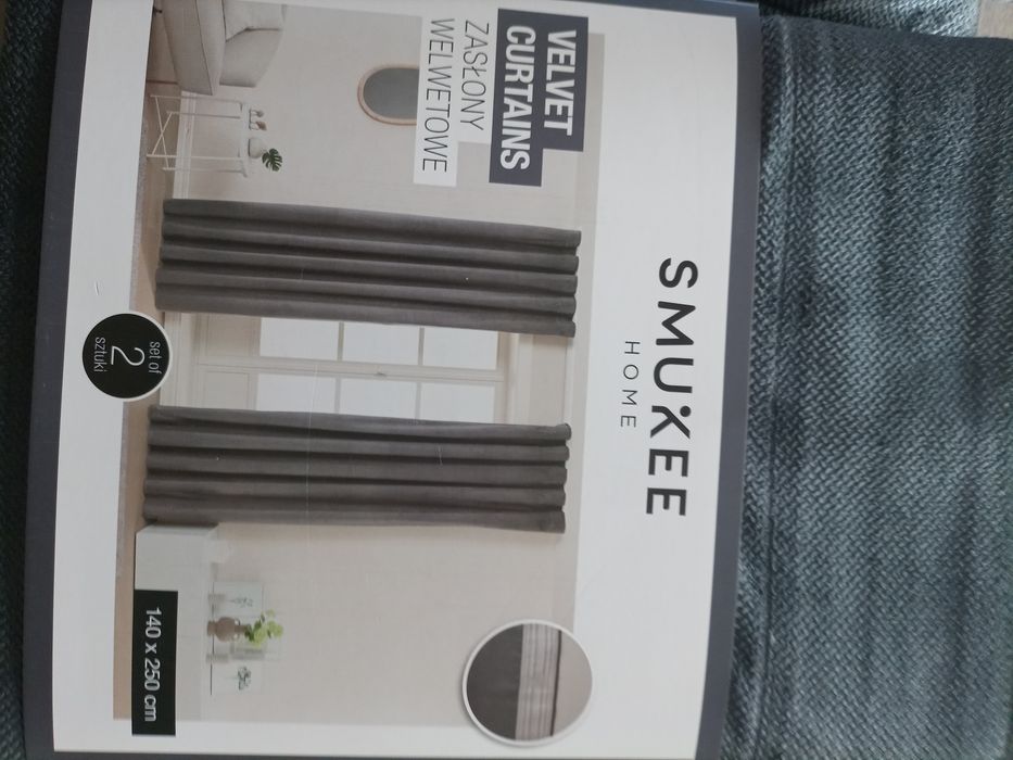 Zasłony 4 szt welurowe welwetowe na taśmie z tunelem Smukee 4x zasłona