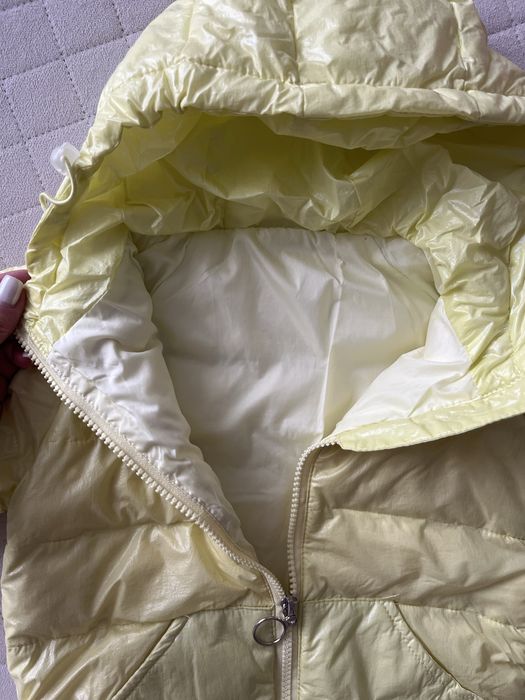 Курточка для дівчинки