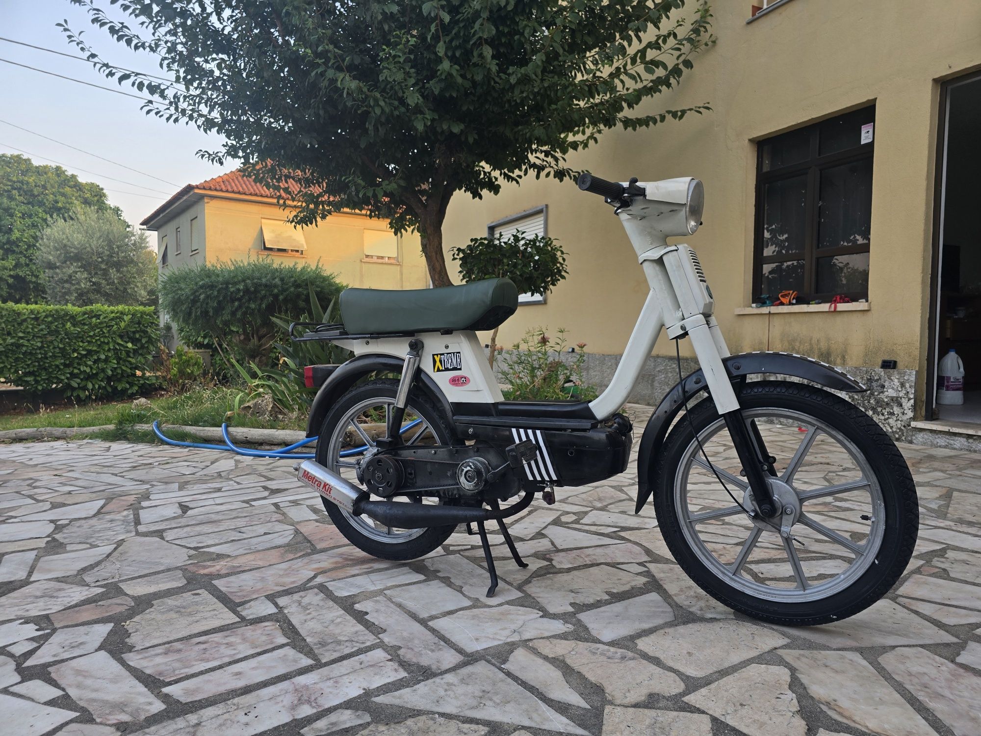 Vespino bicicleta com motor