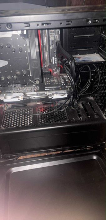 Komputer Stacjonarny GTX 1060 6gb/16gb RAM +Monitor