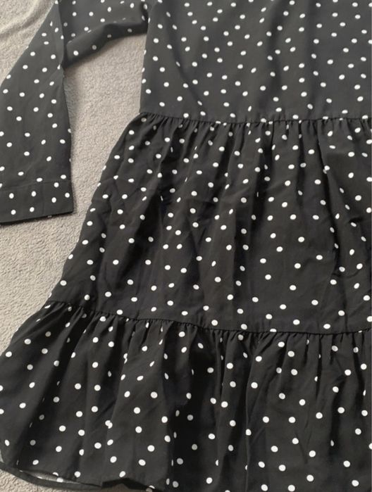 sukienka w kropki