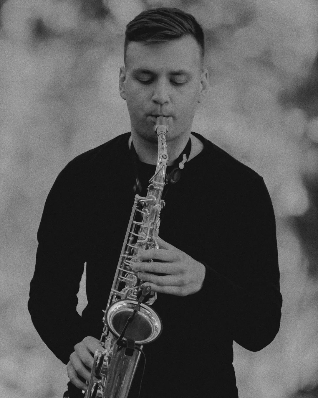 Музикант саксофоніст - Olexiy Chumak