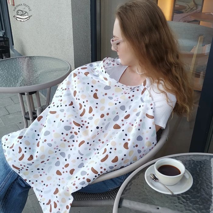 Накидка для годування