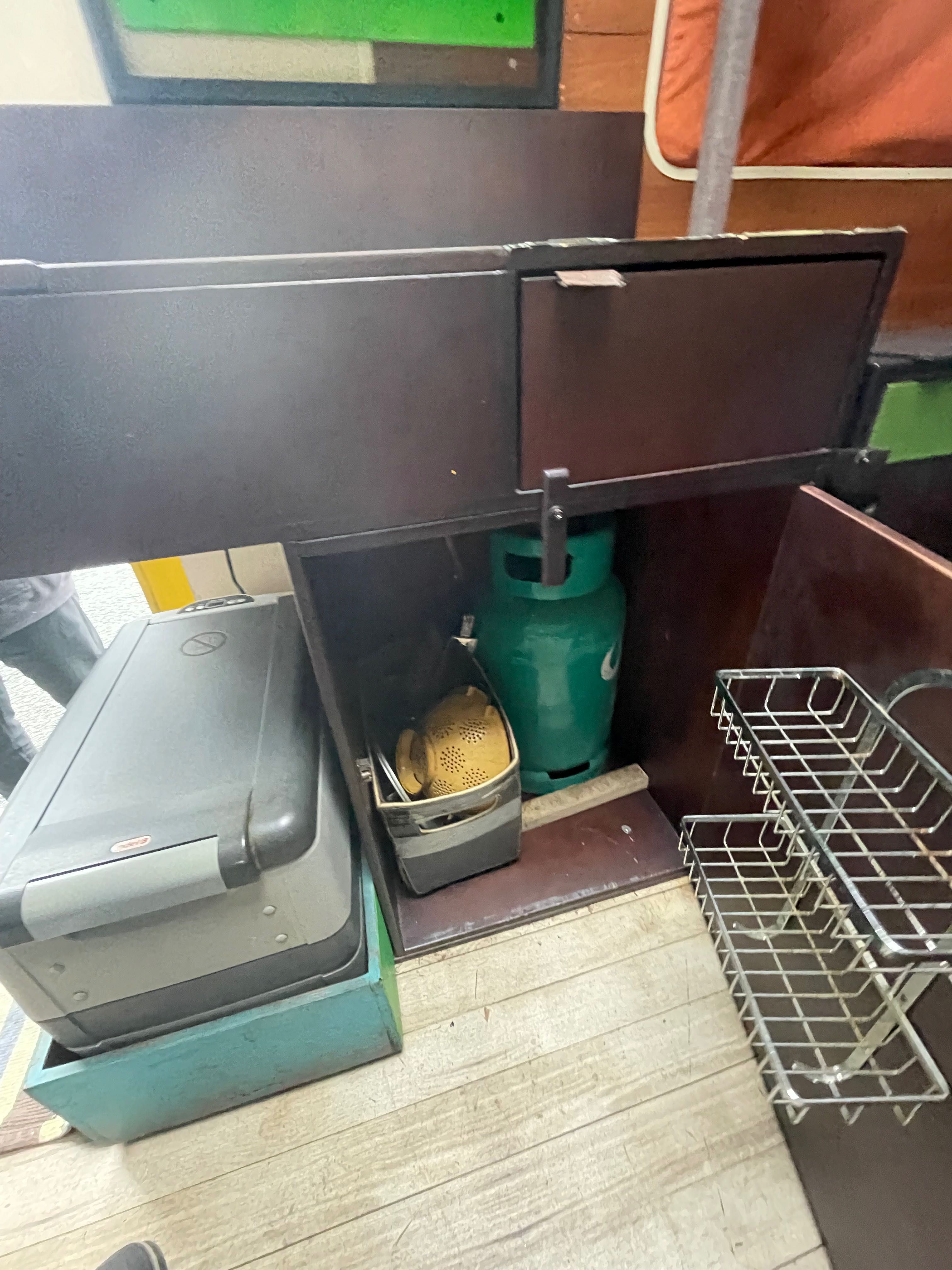 Renault Master ’94 — Van-Casa | Bem Equipada