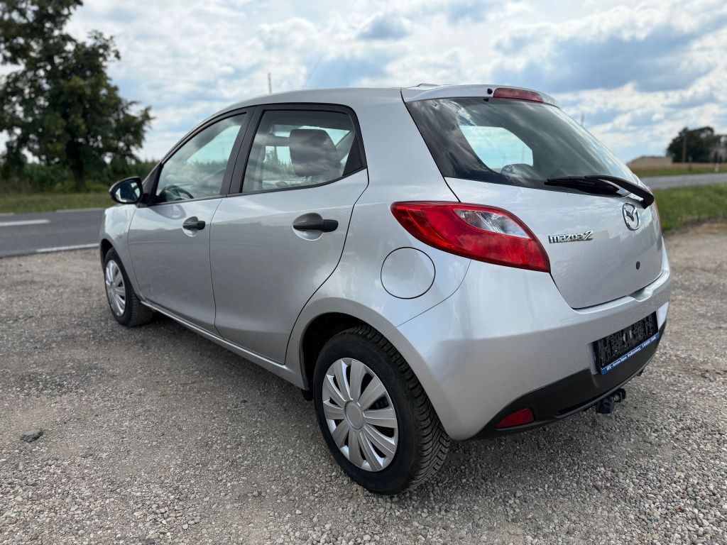Mazda 2. Klima 5D 1.4 beb