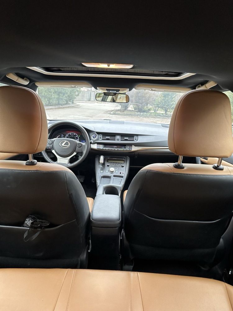 Lexus CT 2015 гібрід