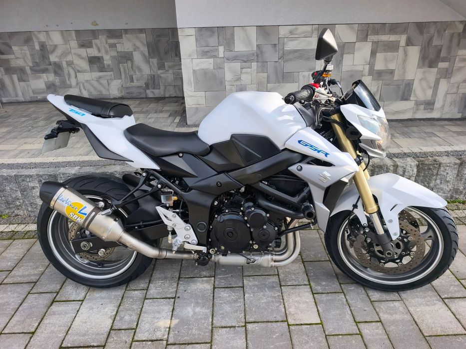 Suzuki GSR gsr750 GSR 750 2014 rok  fz8