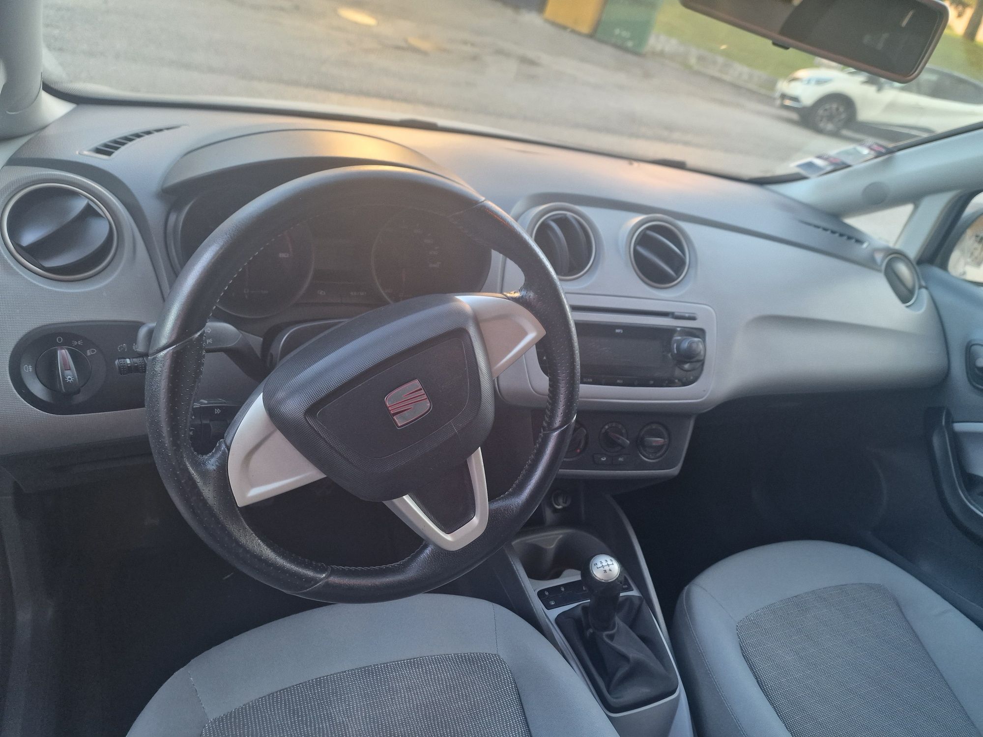 Carro Seat ibiza 2010