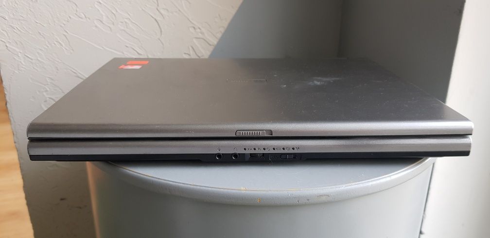 Laptop Toshiba nie włącza się