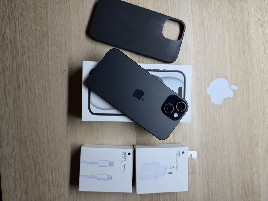 iPhone 15 128gb czarny bateria 100% komplet