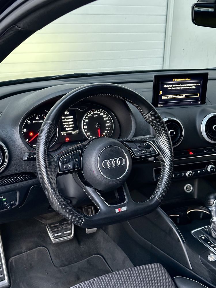 Audi A3 3xS-line (Trato de credito )