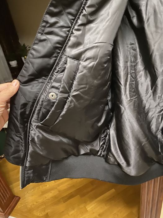 Продам куртку чоловічу НМ