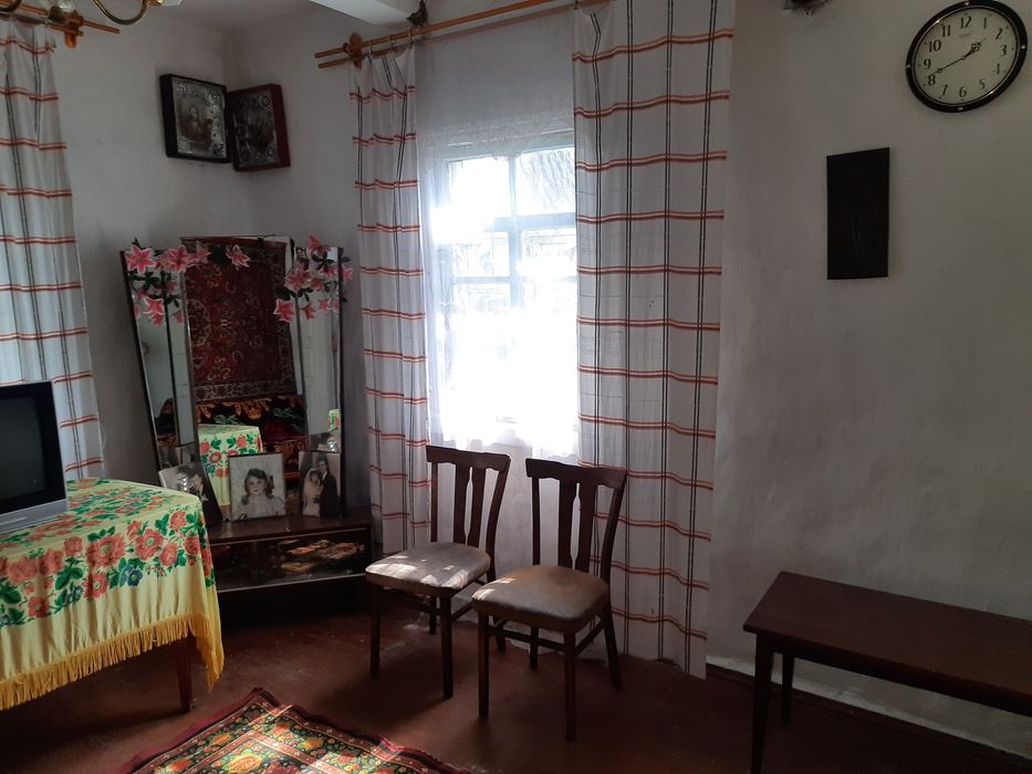 Продам будиннк  в с Яроповичі.