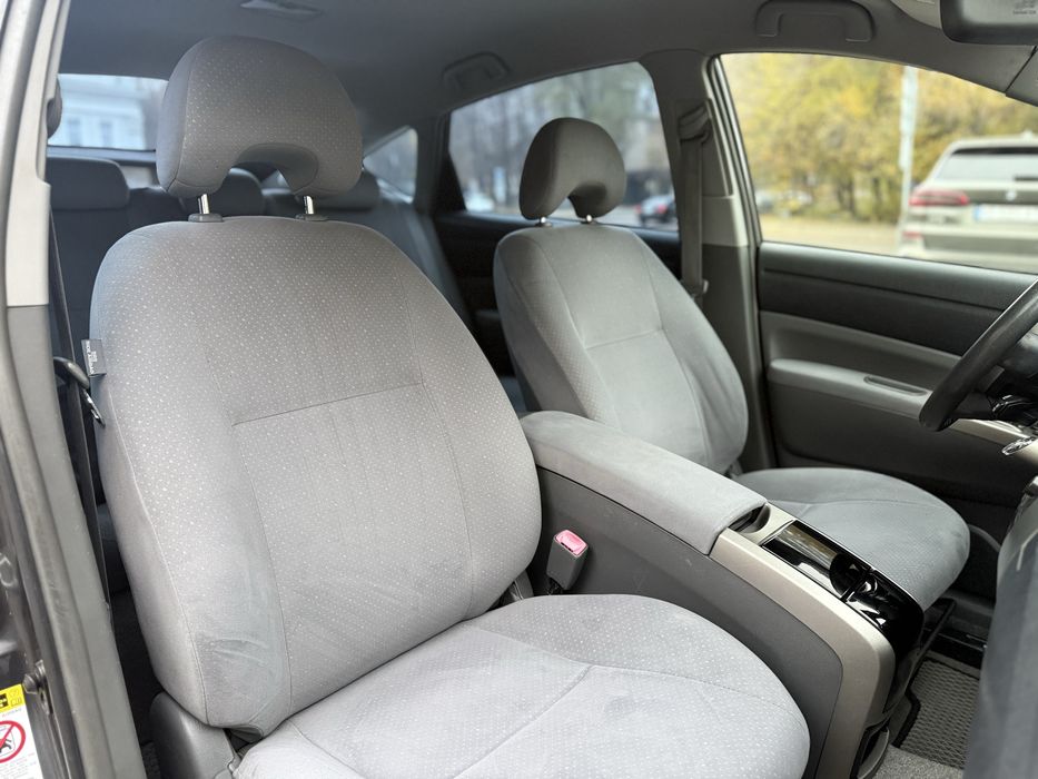 Toyota Prius в отличном состоянии