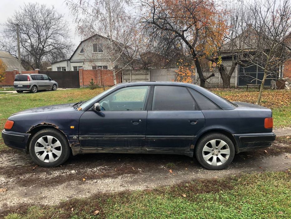 Audi 100 2.3 газ/бензин на полном ходу, технически в неплохом состояни