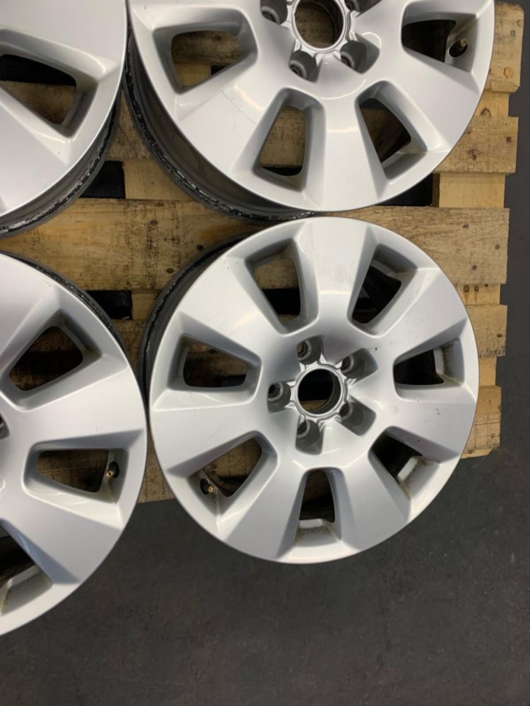 105. Audi 5x112 7,5jx16 ET37