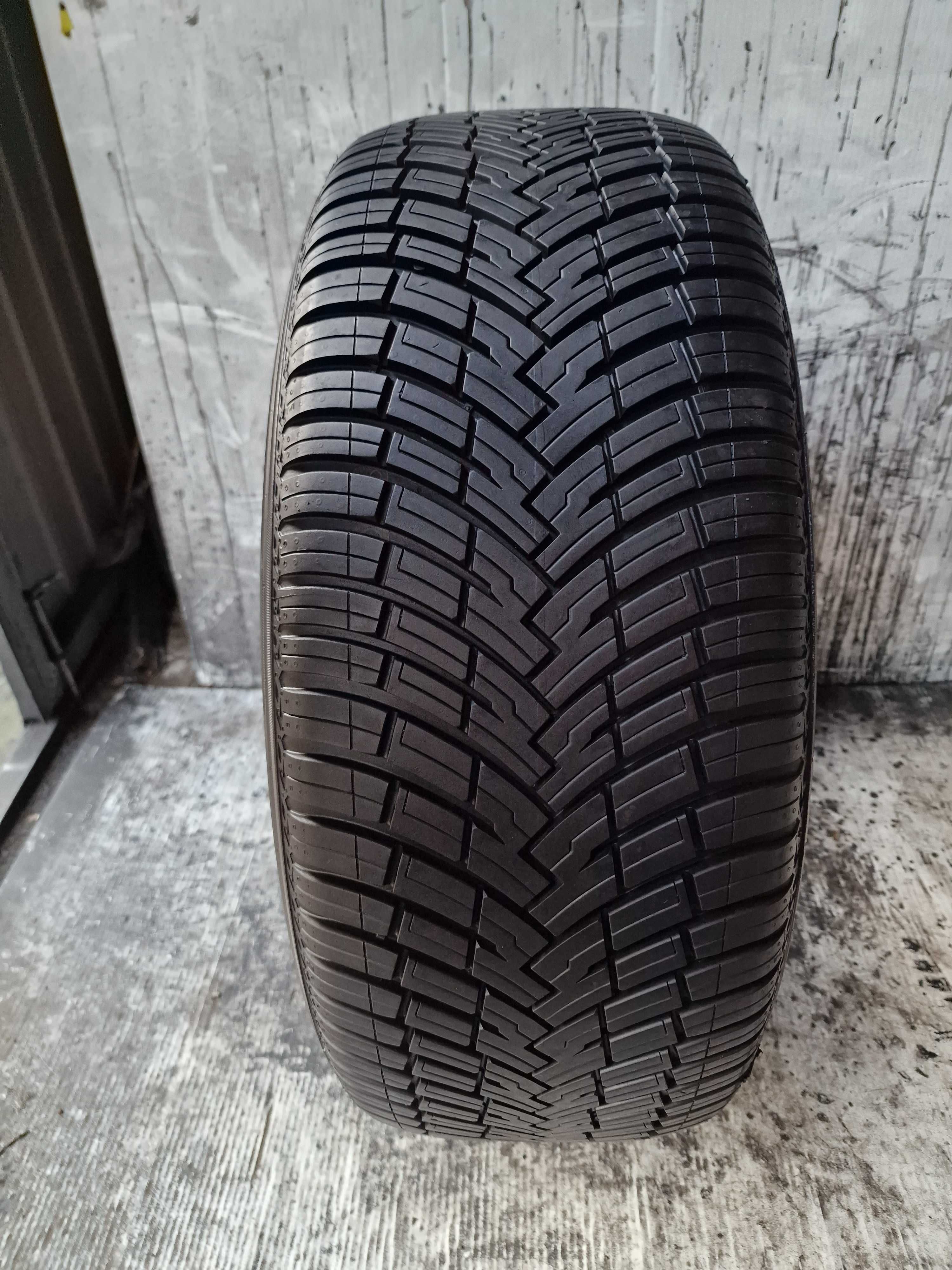 Sprzedam oponę 255/55 19" Pirelli Scorpion All Season SF2 7,5 mm 2023r