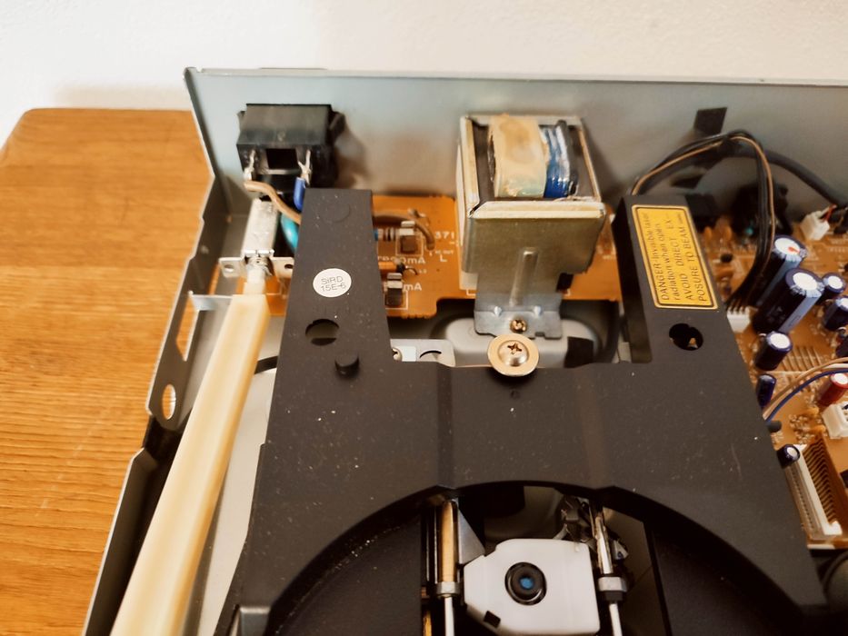 WYPRZEDAŻ!UNIKAT  Odtwarzacz CD Technics SL pj 44, pcm 54 hp