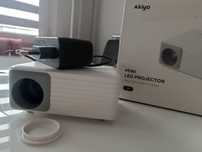 Projektor LCD biały mini LED projector
