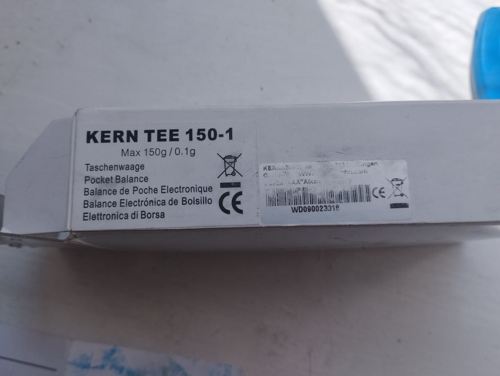 KERN TEE 150-1 дизайнерські кишенькові ваги
KERN no
Страна производите
