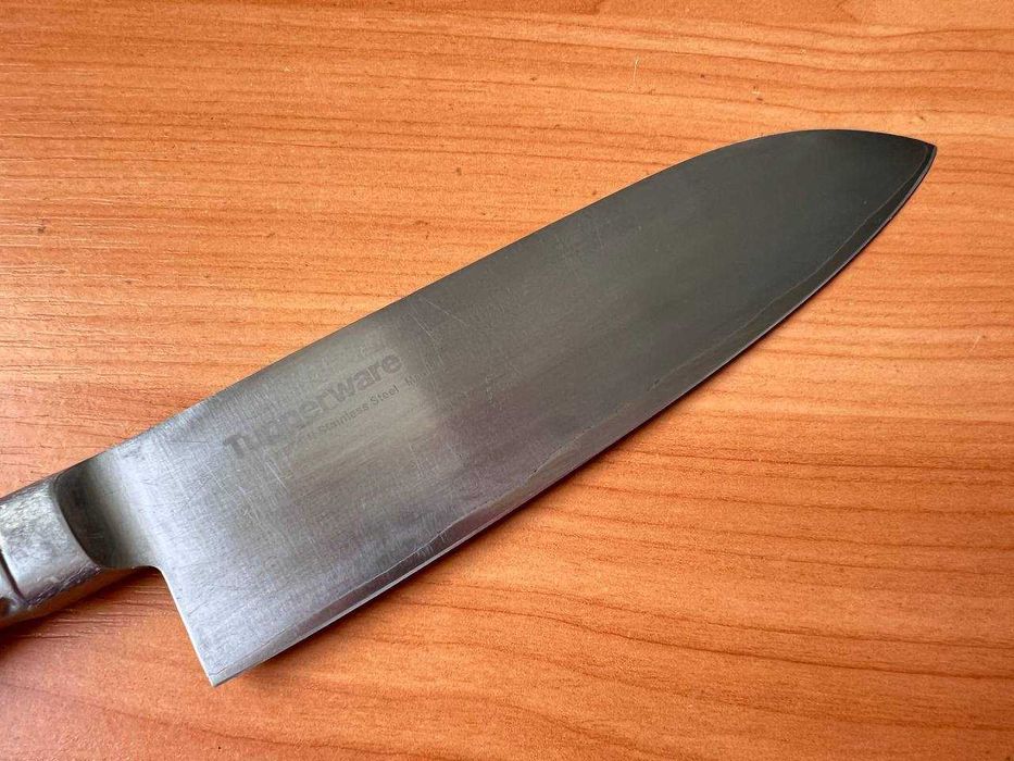 Кухонный японский нож Сантоку Tupperware дамаск