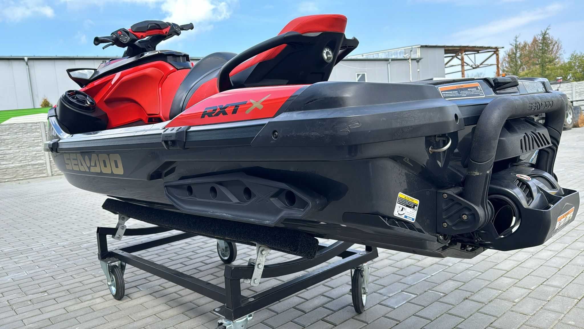 Skuter wodny Seadoo RXT-X z roku 2019 Przebieg 92MtH Po dużym serwisie