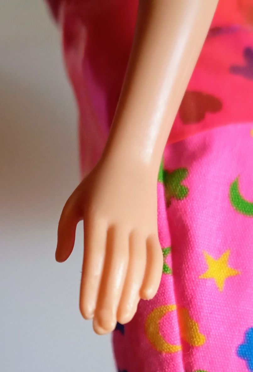 Barbie Sit in Style 1999.Leia descrição do anúncio.