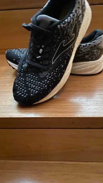 Tenis Novos confortaveis
